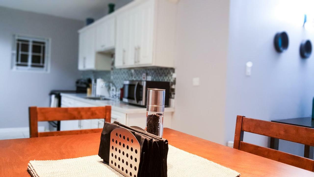 New Kingston Guest Apartments @ Donhead エクステリア 写真